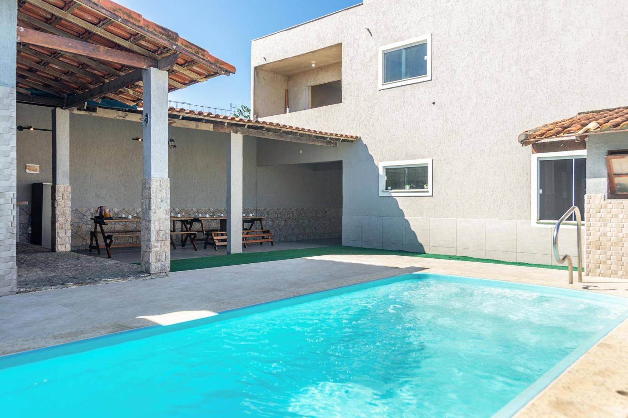 Refugio Tropical Casa De Praia Com Piscina Aquecida E 4 Suites E Garagem 3 Carros, 800 Mtrs Da Praia Internet 700 Mbps, Condominio Privado Com Pista De Skate , Quadra De Futevolei , Campos E Quadras De Futebol! Cabo Frío Exterior foto
