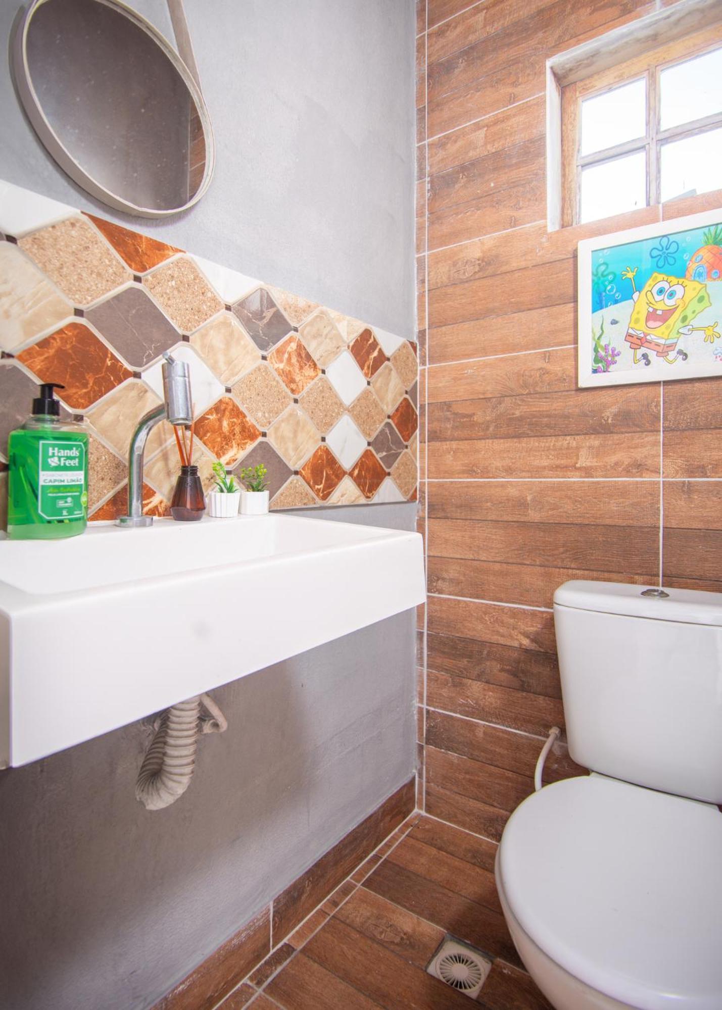 Refugio Tropical Casa De Praia Com Piscina Aquecida E 4 Suites E Garagem 3 Carros, 800 Mtrs Da Praia Internet 700 Mbps, Condominio Privado Com Pista De Skate , Quadra De Futevolei , Campos E Quadras De Futebol! Cabo Frío Exterior foto