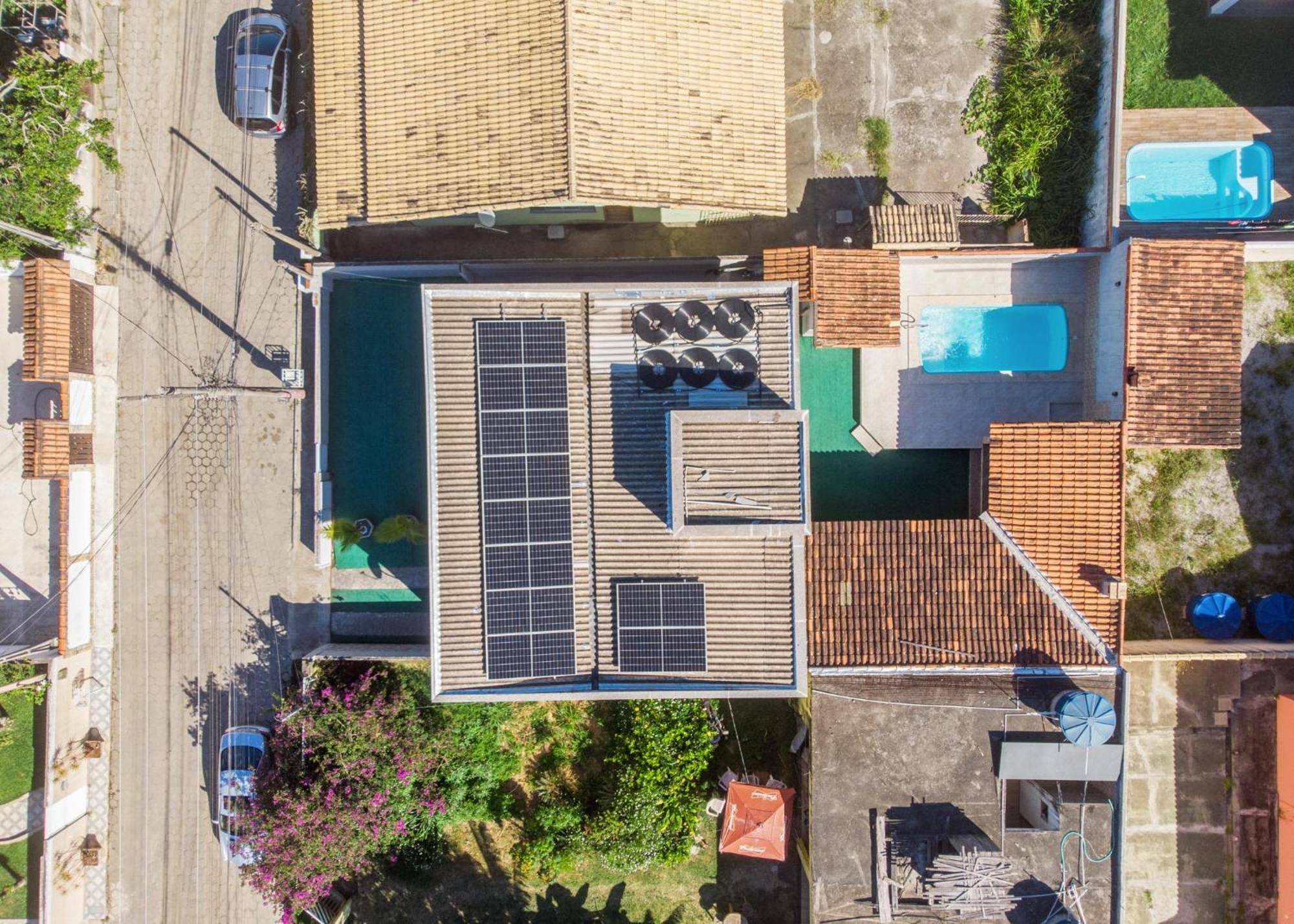 Refugio Tropical Casa De Praia Com Piscina Aquecida E 4 Suites E Garagem 3 Carros, 800 Mtrs Da Praia Internet 700 Mbps, Condominio Privado Com Pista De Skate , Quadra De Futevolei , Campos E Quadras De Futebol! Cabo Frío Exterior foto